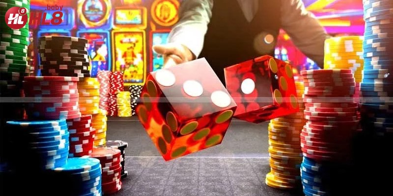 Dealer chuyên nghiệp tại livestream trực tiếp với hình ảnh sắc nét.